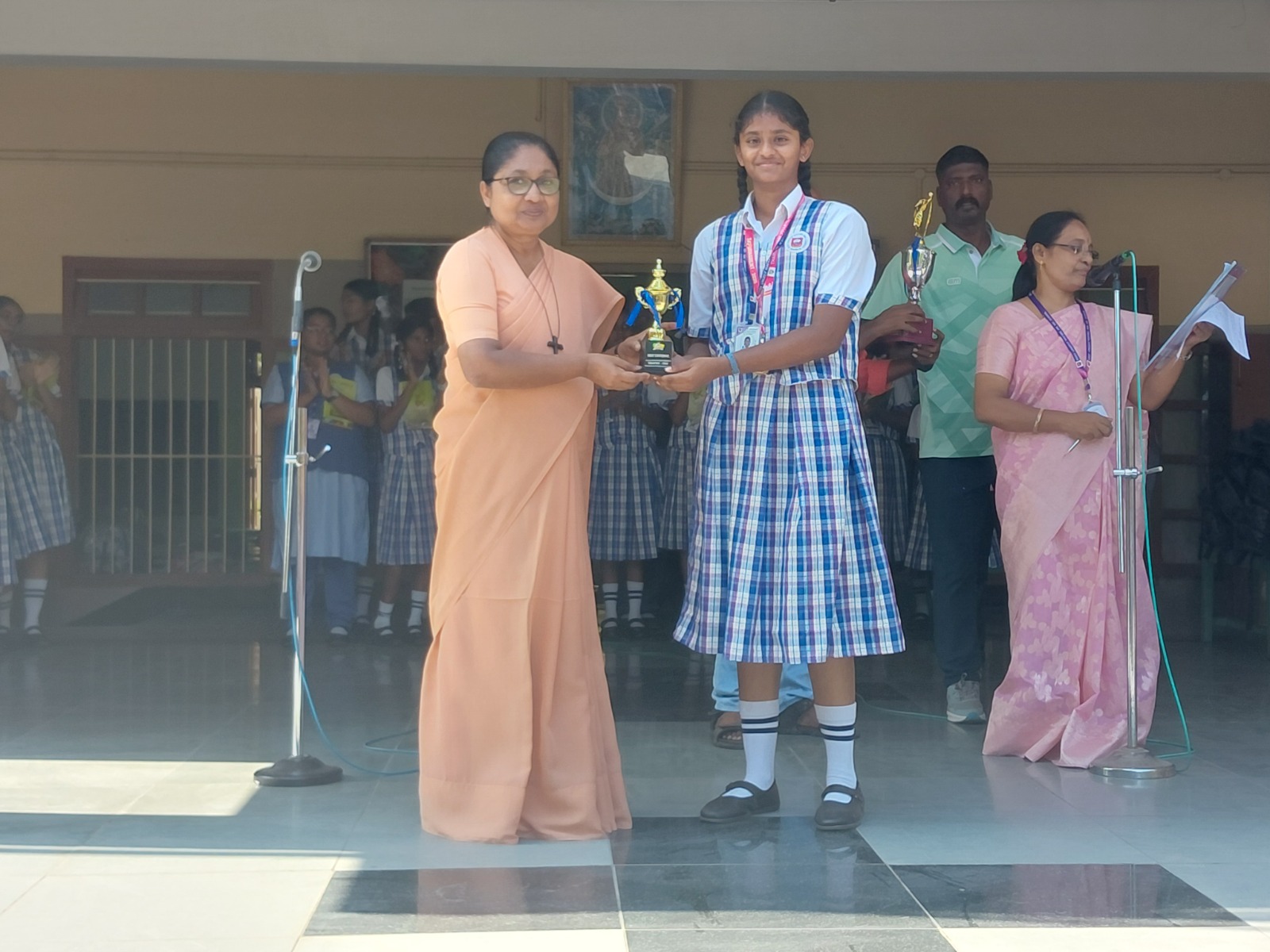 M. Sana received Best Universal player award in Sivanantham Memorial Trophy held at Thanjavur from 26.9.26 to 28.9.26